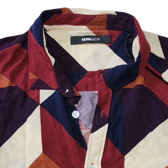 Red and Cream Casual Button Down Shirt with Geometric Pattern - Picture 5 of 5